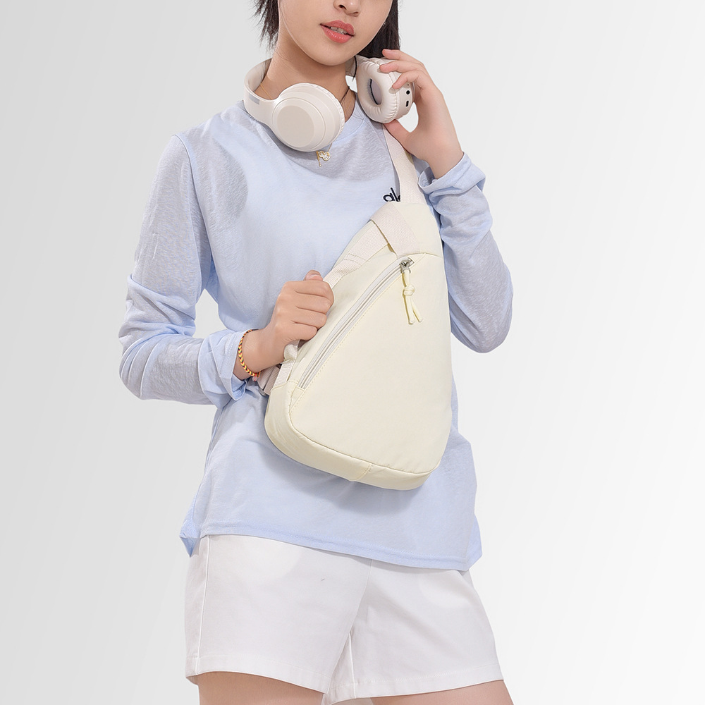 Chest bag, shoulder bag, shopping, travel, cycling, sports, solid color crossbody phone bag for women, daily use small bag, niche design. - 3