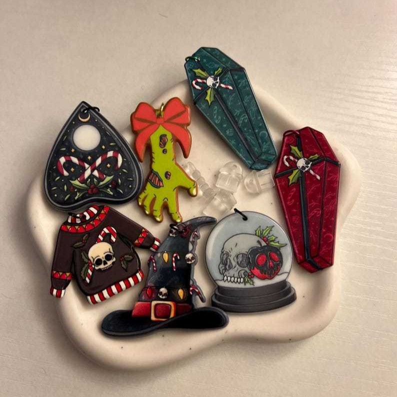Halloween Pendant Type-C Dust Plug Set for Kindle/Universal Phone Use, Moisture-Proof and Oxidation-Resistant