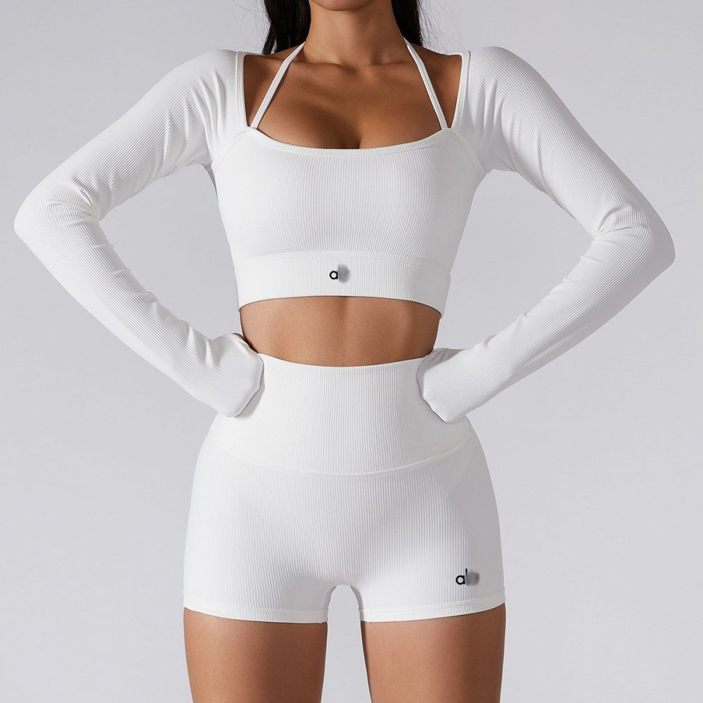 Rippstrick Yoga-Set, 2-teilig mit Shirt und Shorts, mit Brustpolster - 1