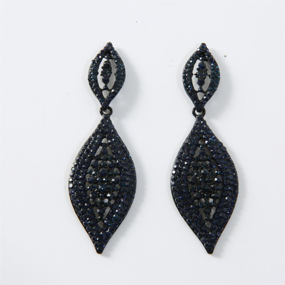 Acrylic retro alloy earrings for women bold expressive design