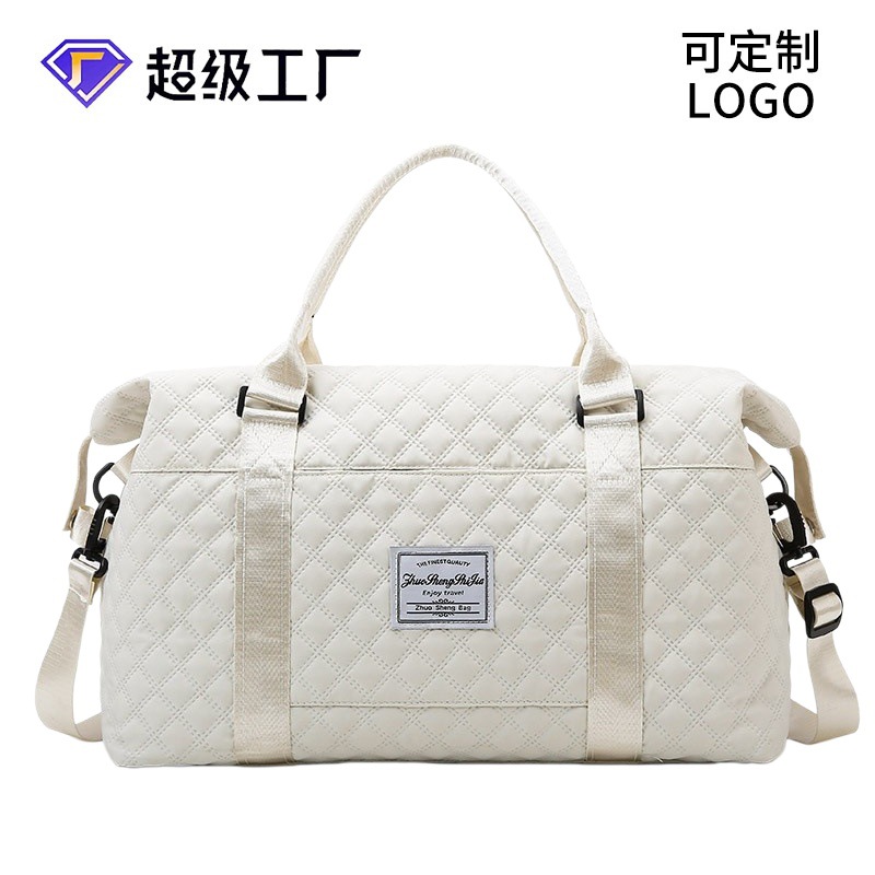 Travel Bag with Wet and Dry Separation, Large Capacity - 1