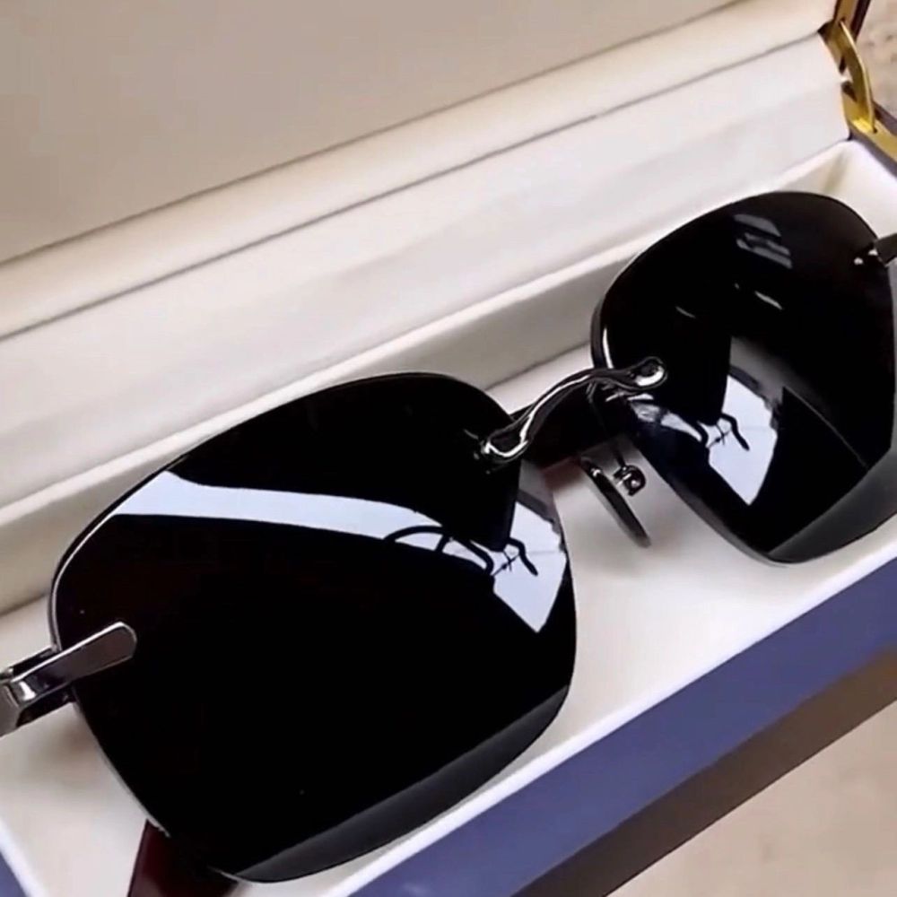 Crystal Stone Frameless Metal Sunglasses with Cut Edges, for Fishing and Driving