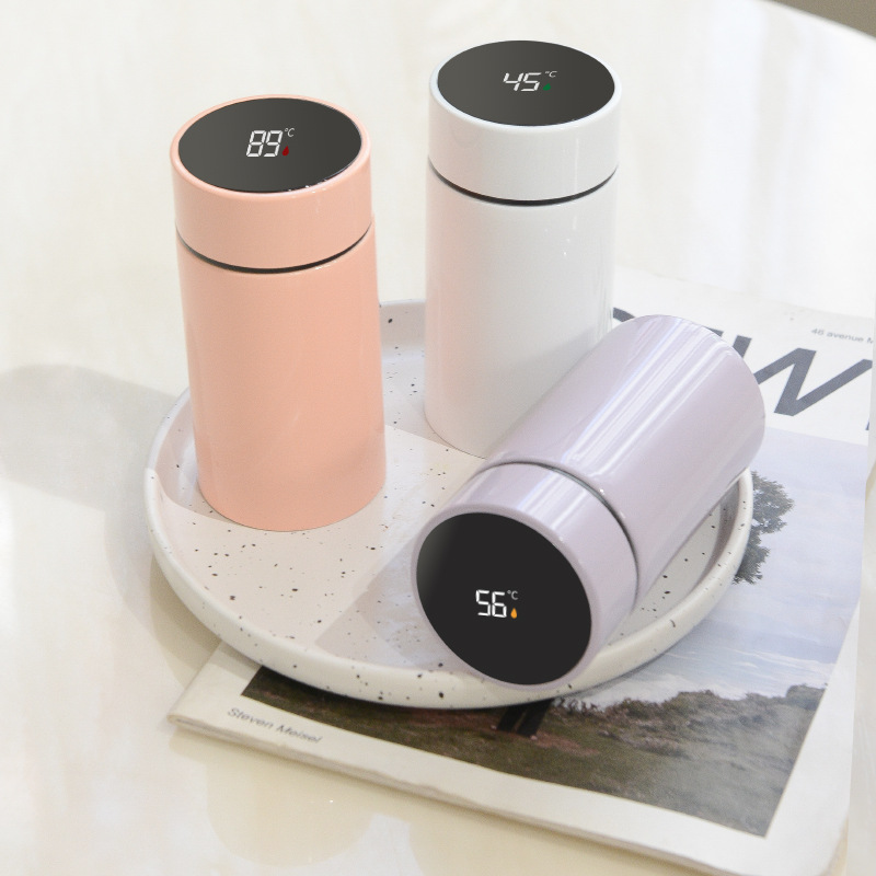 Intelligente Thermosflasche mit Temperaturanzeige, kompakt und tragbar, Edelstahl-Thermobecher, hoher ästhetischer Wert, mini süßer Thermowasserbehälter, personalisierbar. - 3