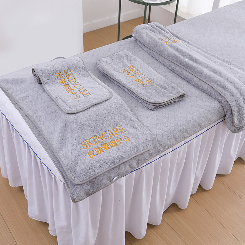 Beauty Salon Towel Coral Fleece with Laser Engraving and Embroidered Logo