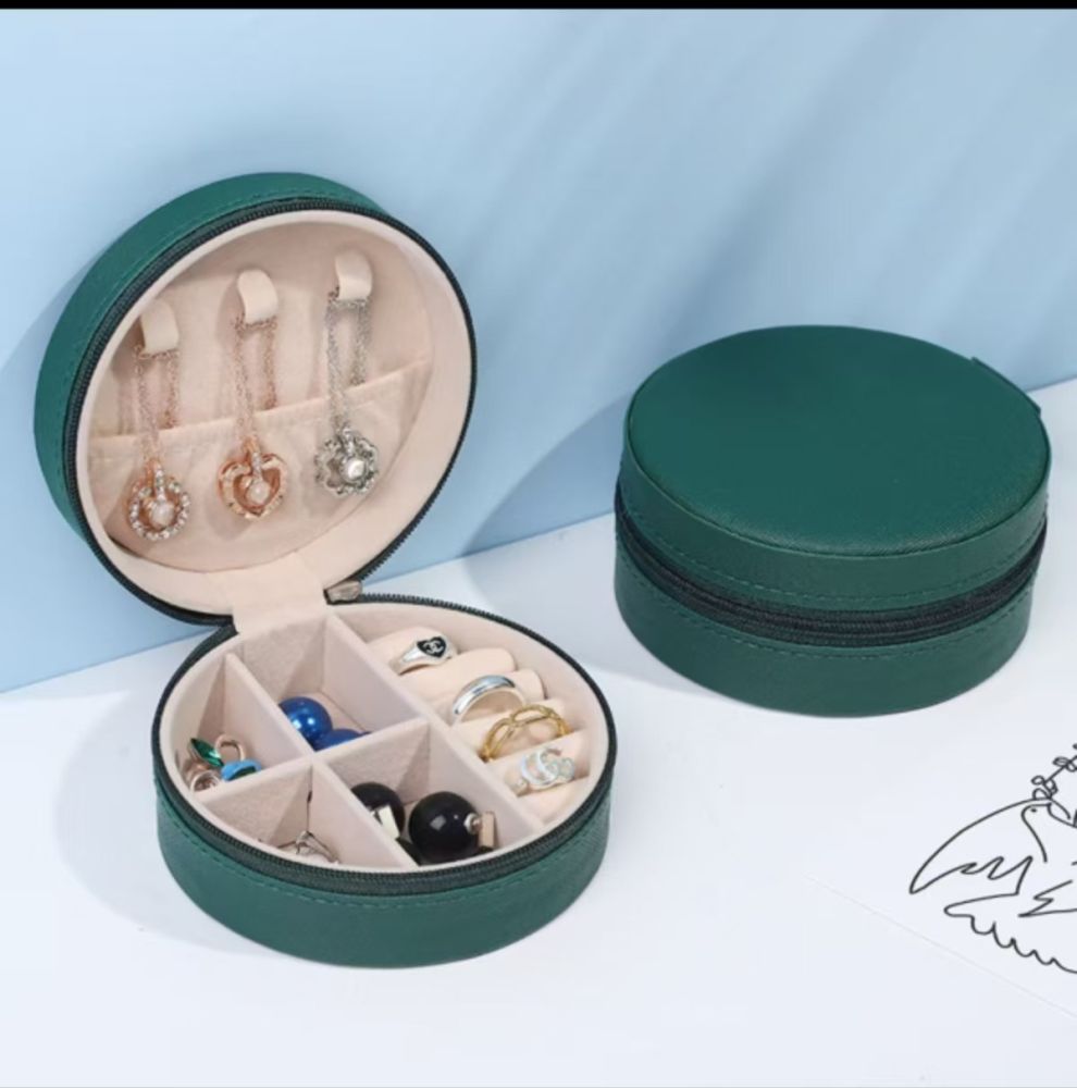 Runde Mini-Schmuckbox, elegante Schmuckschatulle, hochwertige tragbare Aufbewahrungsbox für Ohrringe, Halsketten und Ringe für Reisen - 10