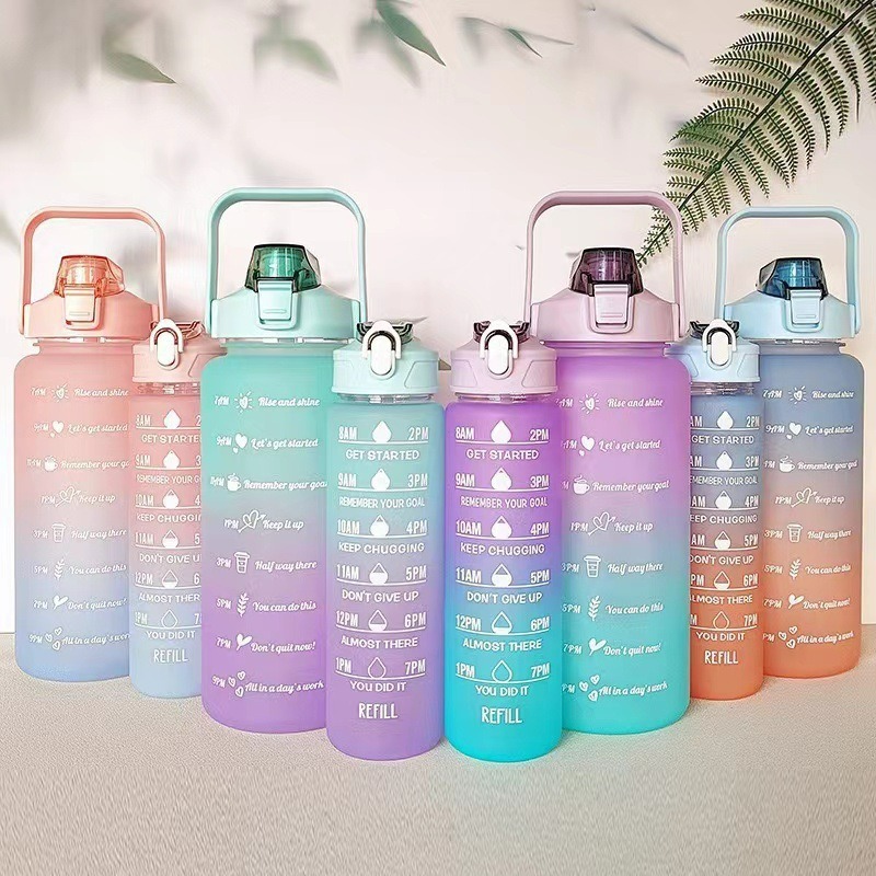 Grenzüberschreitende XXL-Raumfahrttasse, Sommer-Tragbarer Wasserbecher mit hohem ästhetischen Wert, Unisex-Fitness-Sportflasche, 2L Kunststoffbecher mit Strohhalm - 3