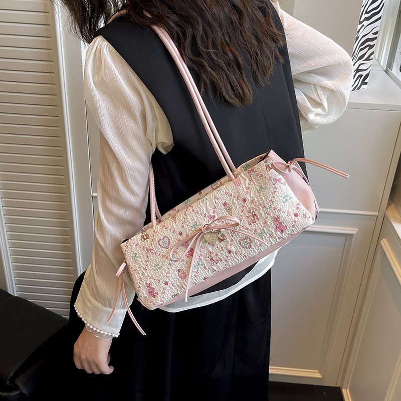Large Capacity Women's Bag Crossbody Bag Women 2026 Autumn Winter New Women's Bag Small Square Bag Fashion Small Bag Single Shoulder Bag