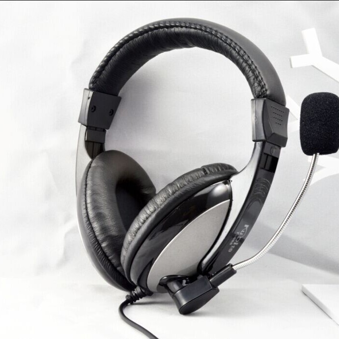 USB wired gaming headset with microphone