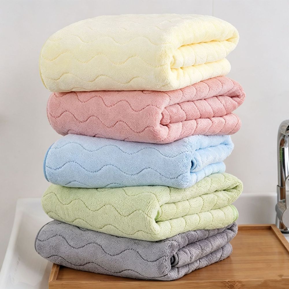 Absorbierende Korallenflor-Handtuch und Badetuch Zweiteiliges Set Haustuchhandtuch weiches und hautfreundliches fusselfreies Gesichtshandtuch Badetuch