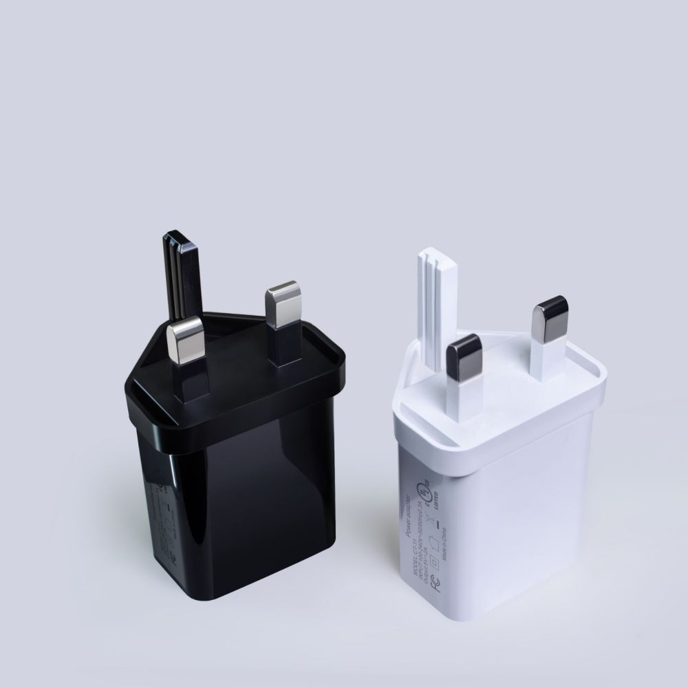 5V2A charging head British standard charger device mobile phone fast charging single USB suitable for Android multifunctional small home appliance wholesale