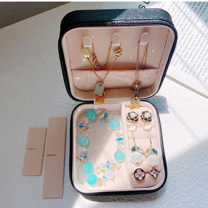 Tragbare Schmuckaufbewahrungsbox mit mehreren Ebenen und Fächern für Ohrringe, Halsketten und Ringe – koreanisches minimalistisches Design für Reiseschmuckbox - 9