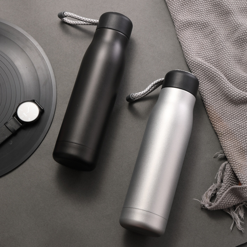 Portable Large Capacity Stainless Steel Sports Thermos Cup