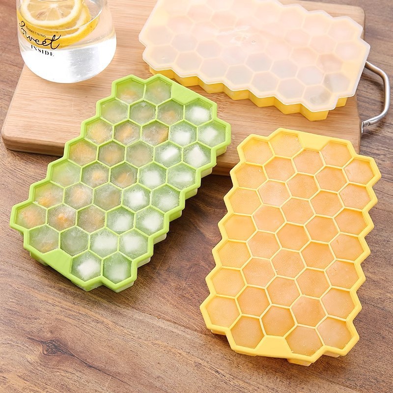 Honeycomb Ice Cube Tray 37-Grid Ice Pop Mold Silicone with Lid Home Ice Cube Mold Honeycomb Ice Maker Box Wholesale - 1