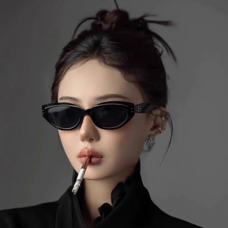 2026 Cat-Eye Sunglasses for Women, UV Protection