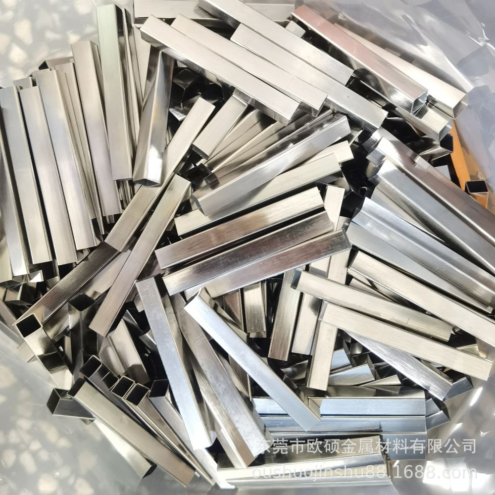304 Paslanmaz Çelik Kare Boru 3x3 - 8x8 mm
