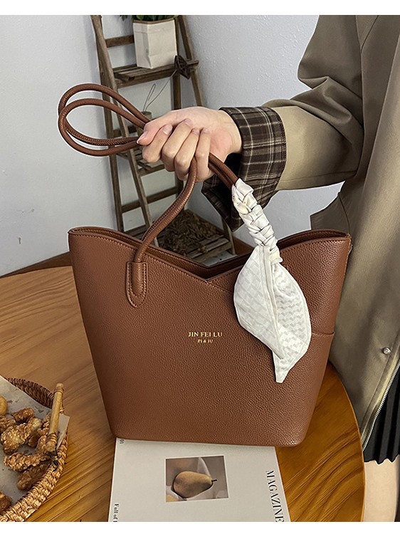 Premium Vintage Commute Large Capacity Bag 2026 New Women's Bag Fashionable Chic Versatile Single Shoulder Bag Bucket Bag - 6