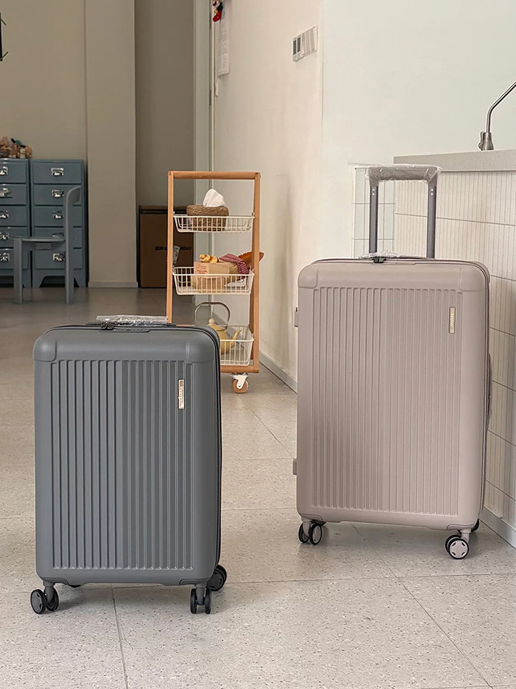 2026 Neues Modell 1,8 kg ultraleichter Koffer 20 Zoll Bordgepäck Reisekoffer mit 360° Rollen und Zahlenschloss Trolley