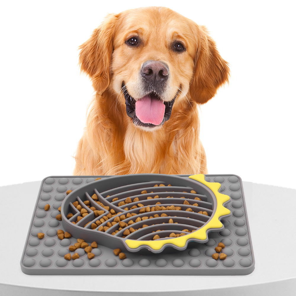 Anti-Tip Silicone Dog Bowl Pet Slow Feeder Bowl Lick Mat Slow Feeding Dog Bowl Dog Food Bowl Feeding Dish for Dogs