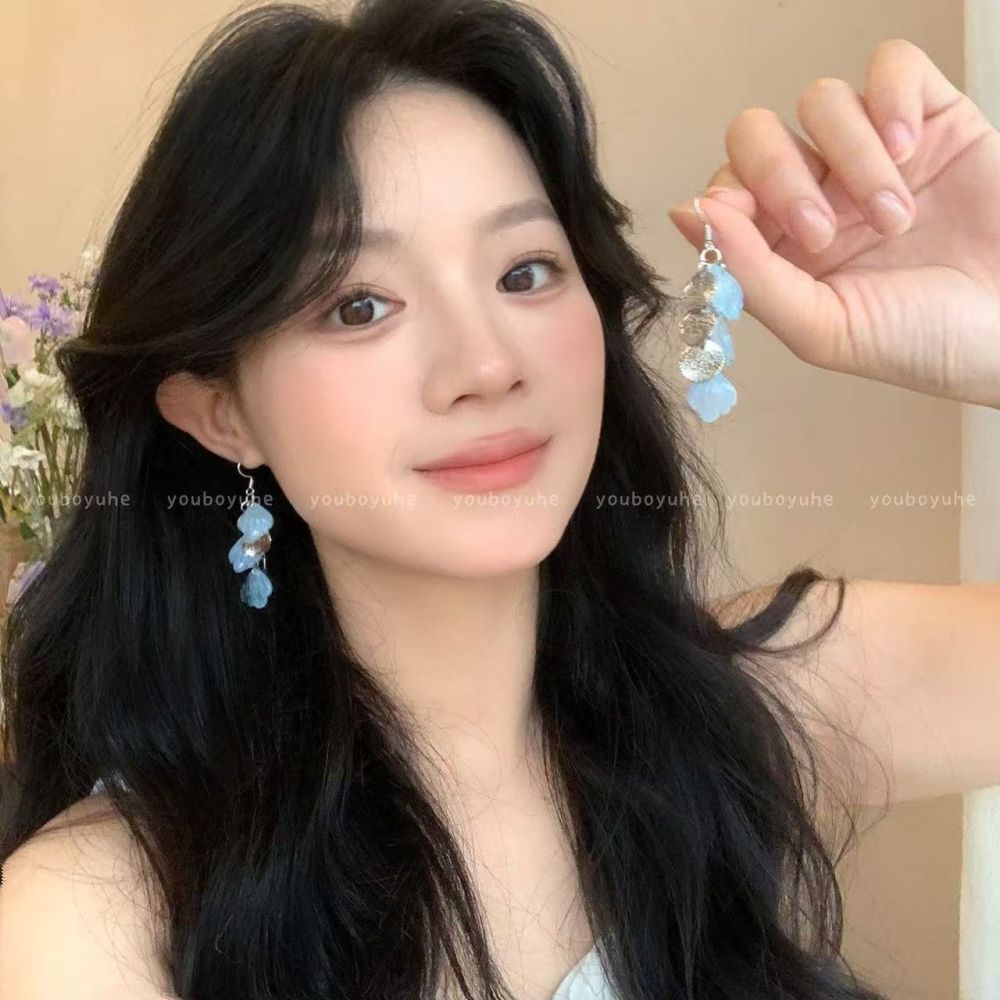 French-Style Blue Petal Tassel Earrings with Gradient Ear Hooks