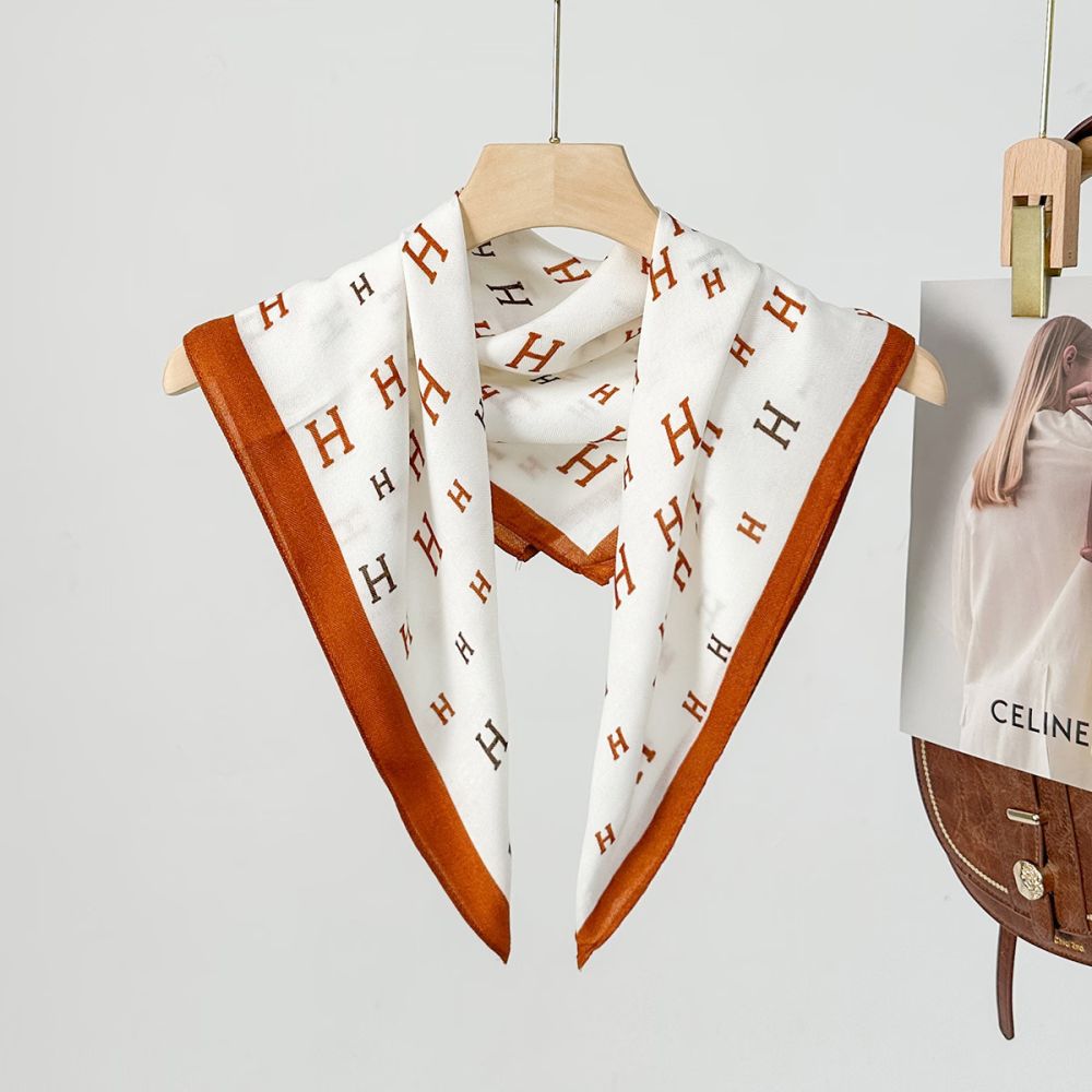 70cm Small Square Imitation Silk Satin Women's Scarf with Letter Print