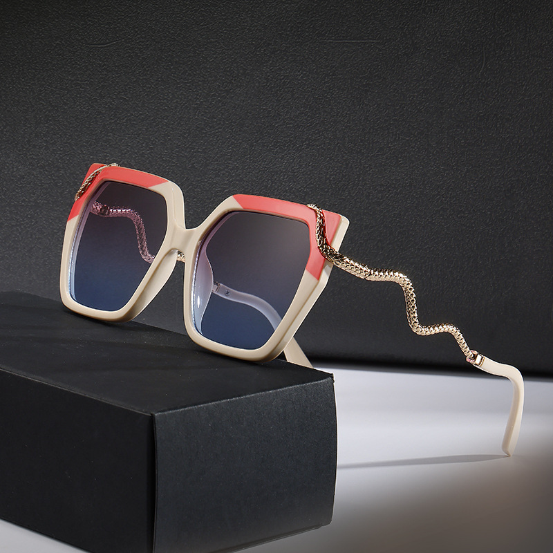 Schlangenjahr Neue Metall-Schlangenform Spiegel Bügel Große eckige Rahmen Sonnenbrille Grenzüberschreitend Farblich passende Brille Patentiertes Design Direktverkauf ab Werk
