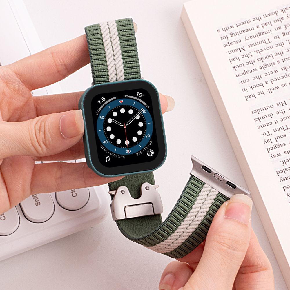 Parachute Buckle Nylon Strap for Apple Watch S10