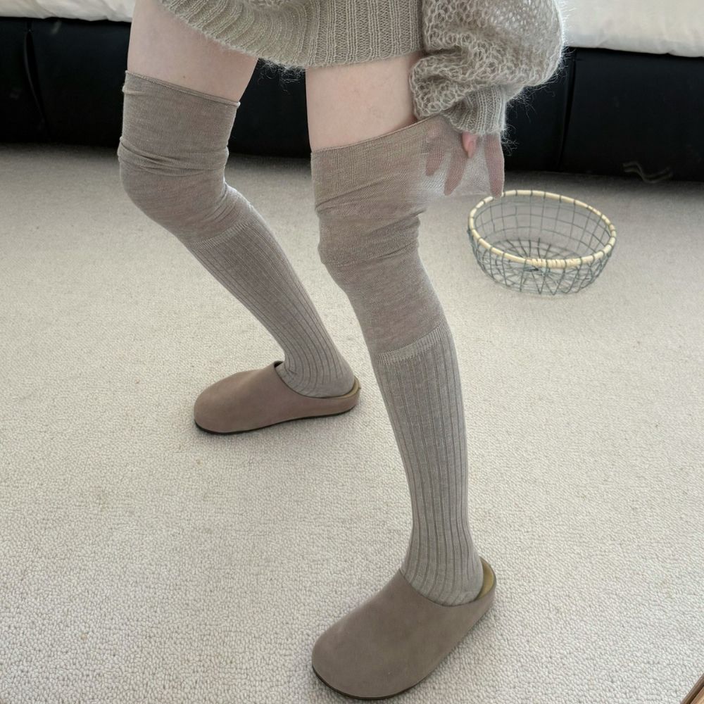 Damen-Overknee-Socken aus nahtloser Baumwolle - 1