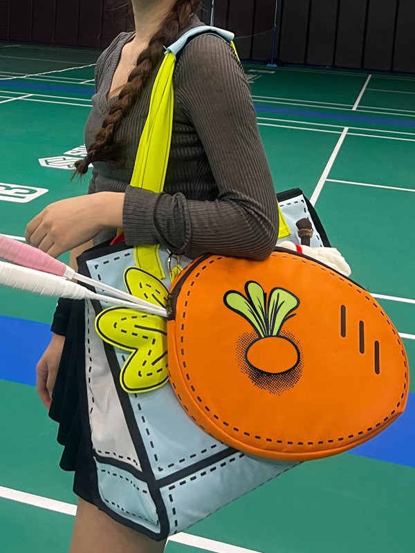 2025 Spor Badminton Tennis Schlägertasche Karotte 3D Tote Tasche Alltägliche Verwendung Große Kapazität Schultasche Süße Handtasche - 3