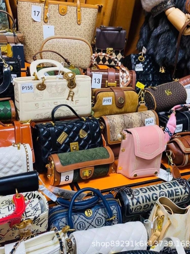 Women's Bags Factory Surplus Wholesale Bags Internet Celebrity Same Style Women's Bags Nvbao Weihuo Wholesale.