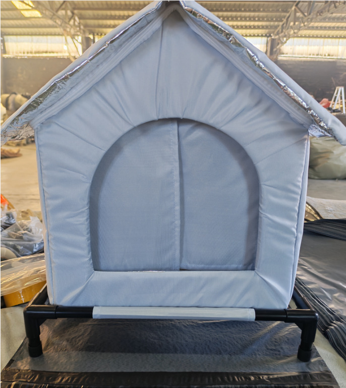 Enclosed Outdoor Cat House, Windproof and Waterproof