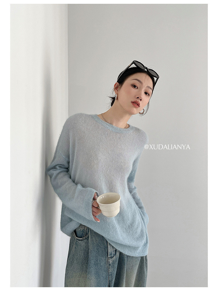 Pullover aus Alpaka- und Schafwolle, V-Ausschnitt, Rauchmelange-Garn - 1