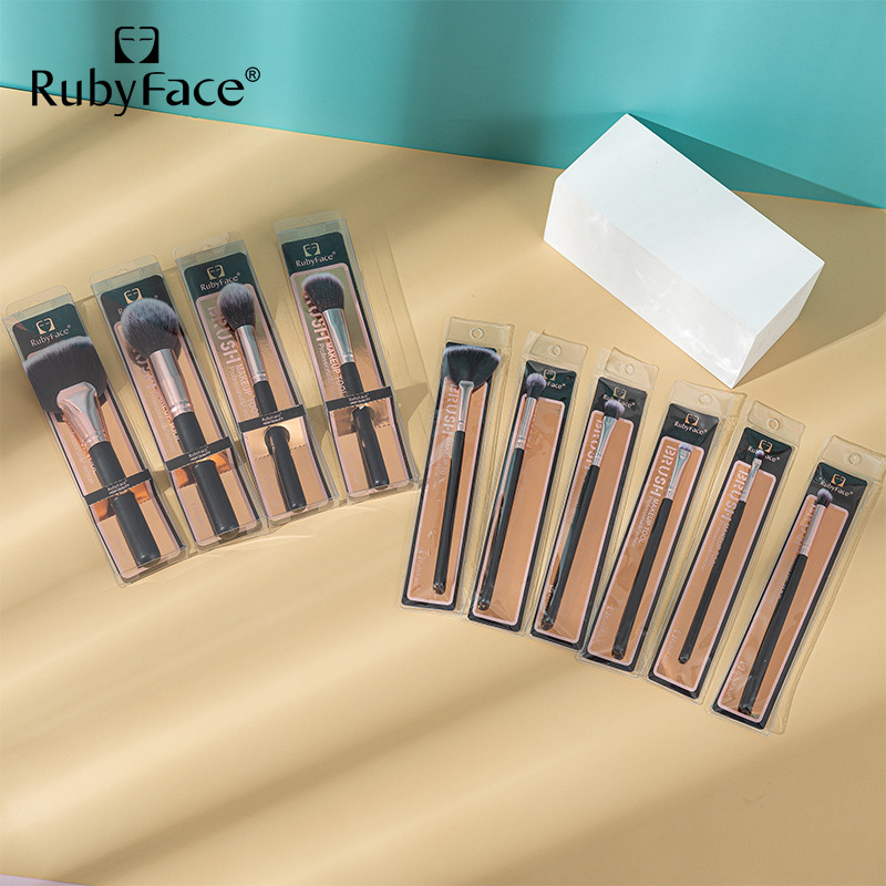 RUBYFACE spot tekli makyaj fırçası klasik siyah altın PET kutulu makyaj makyaj aleti makyaj seti fırçası