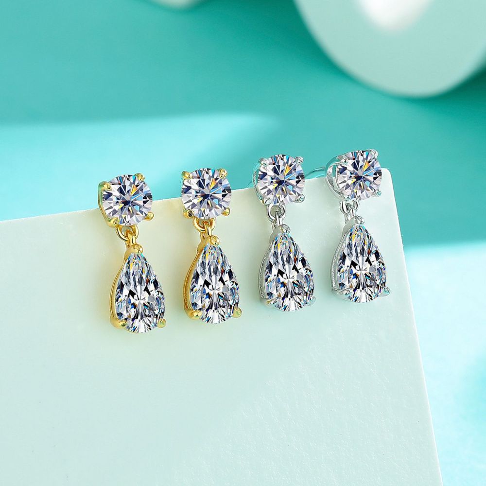 925 Sterling Silver Water Drop Moissanite Stud Earrings, 18K Gold Plated Pear Cut