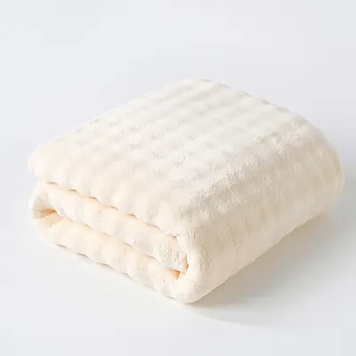 Chuyue 10A Antibacterial Enhanced Brand Bathroom Towel Set, Extra Thick Towel Three-Piece Set, Coral Polar Hair Drying Bonnet Wholesale Factory. - 10