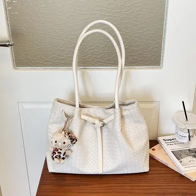 Große Kapazität Tote Bag Damen 2026 Neukollektion Trendy Mode hoher Ästhetik Modedesign Einzelschulter-Tasche Muted-Ton Pendeltasche - 11