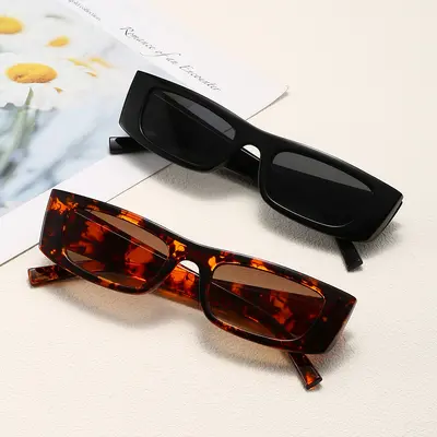 Bunte kleine Trend-Sonnenbrille mit schmaler Fassung, modisch - 1