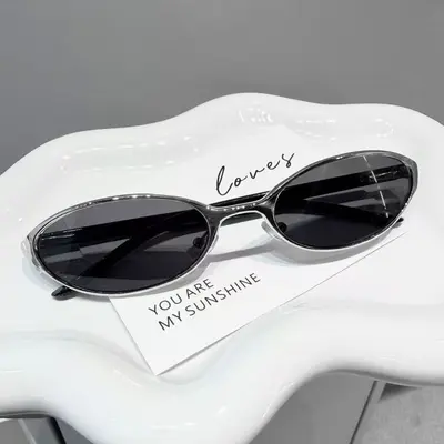 Retro Small Frame Color-Changing Sunglasses, Unisex - 6