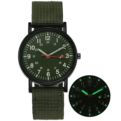 Three-Hand Quartz Men's Wristwatch