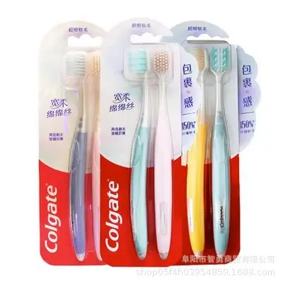 Зубная щётка Colgate Soft Silk с разноуровневой щетиной, широкой головкой и ультратонкой мягкой щетиной, мягкая шёлковая зубная щётка для пар