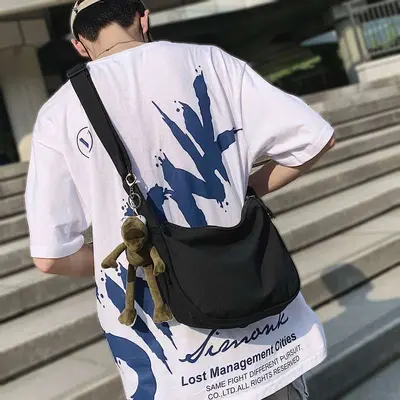 Erkekler, öğrenciler, modaya uygun kadınlar için kanvas çapraz çanta, moda markası, hip-hop, Japon tarzı, gündelik, çok yönlü küçük omuz çantası.