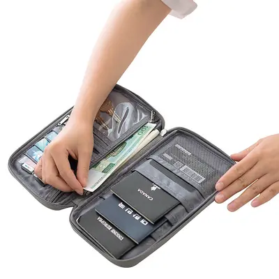 Große Kapazität Reisepass-Tasche europäisch-amerikanischer Stil multifunktionale Oxford-Stoff-Textur kationisches Reise wasserdichte Dokument-Kartentasche Großhandel