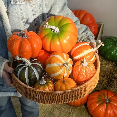 Artificial Pumpkin Model for Halloween and Harvest Festival Decoration