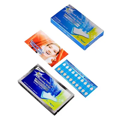 Smilekit Zahnpasta und Zahnaufhellungspad gegen Flecken und gelbe Zähne