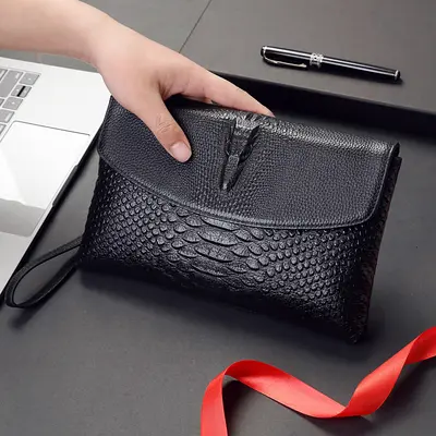 Crocodile Pattern Black Genuine Leather Men's Clutch Bag, Large Capacity - 7