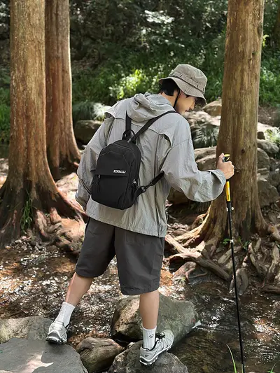 Unisex Chest Bag, Waterproof, Lightweight Travel Bag - 5