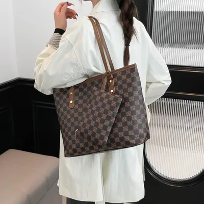Women's Minimalist Tote Bag, Winter Trend Design, Single Shoulder - 3