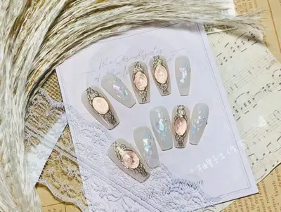 Handmade Short Press-On Nails, New Year Style - 9