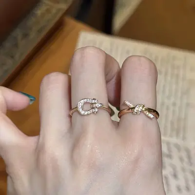 Vintage zirconia diamond ring with layered design - 2
