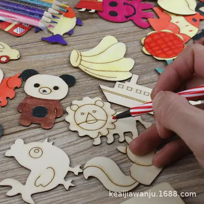 Wooden Children's Drawing Set with Coloring Templates - 4
