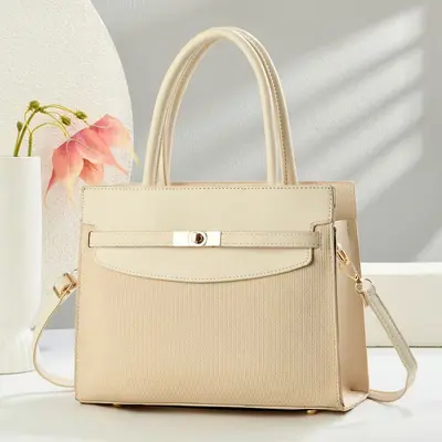 Luxury Large-Capacity Women's Handbag with Shoulder Strap for Commuting - 10